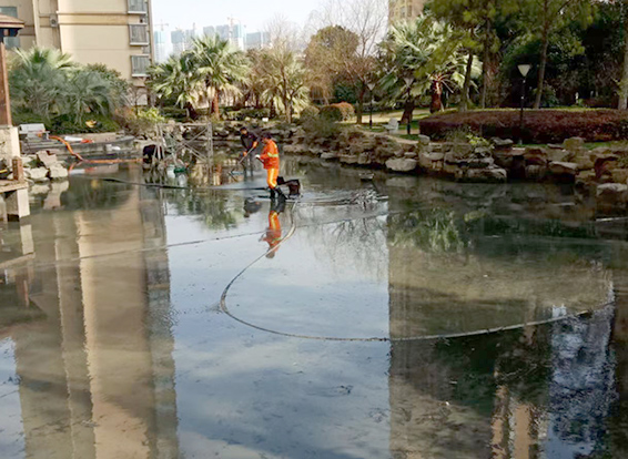 建昌景观池淤泥清理